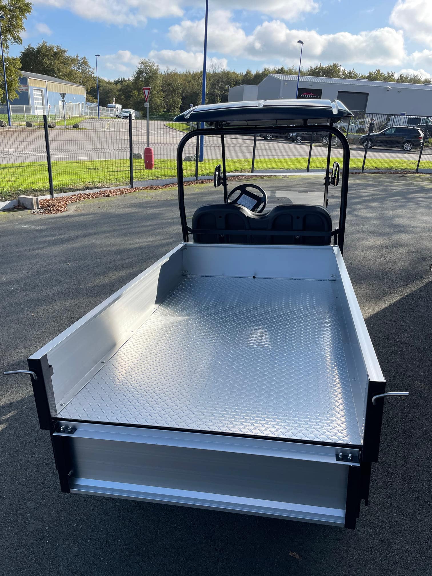 ZELEC GC-A2BL Electric Utility Cart, 2 Seats, XL Dump Bed – view 4