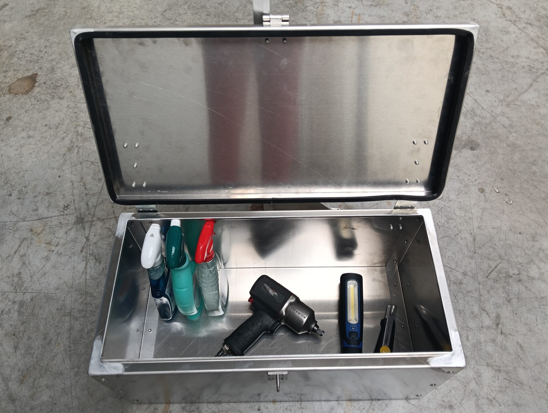 Waterproof Aluminum Toolbox for Golf Cart Cargo Beds, 23.6 x 11.8 x 11.8 in – view 2